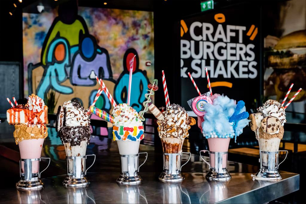 Black-Tap-Dubai-Mall