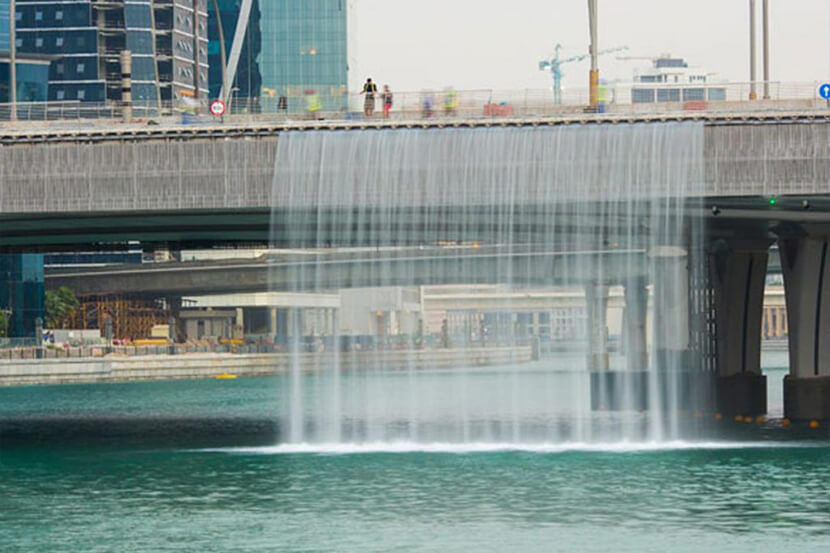 Dubai-Canal-Waterfall