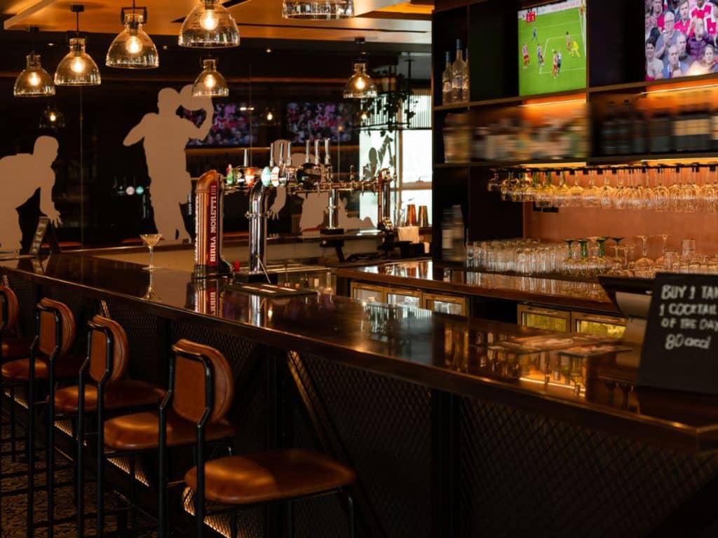 ICON Bar & Lounge