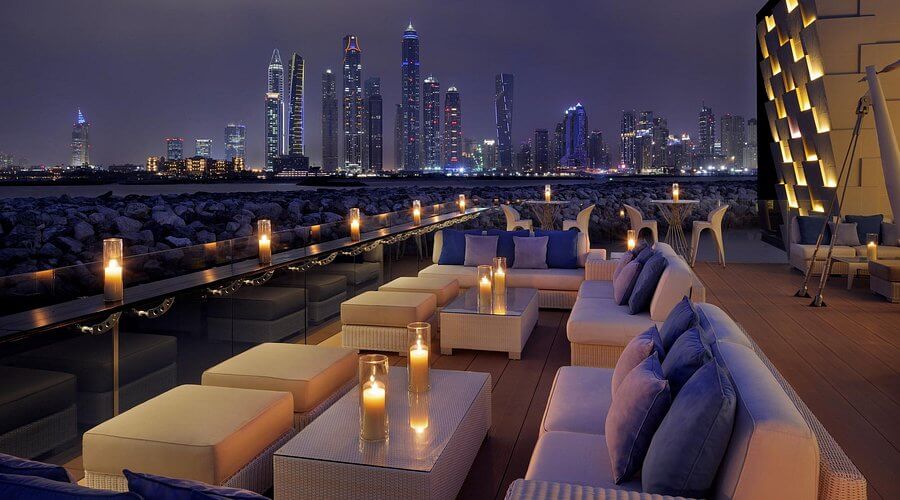 101 Dining Lounge and Marina