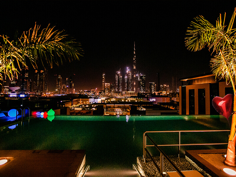 Lookup-Rooftop-bar